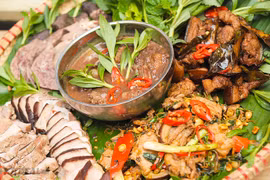 Lên Tây Bắc mùa thu này, nhớ thưởng thức 10 đặc sản núi rừng