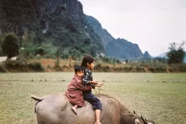 Độc đáo hành trình “vòng quanh thế giới” năm 1970 của nhiếp ảnh gia Đức (1)