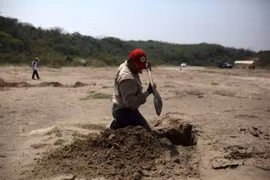 Tìm thấy 166 đầu lâu ở nơi hỗn chiến giữa hai băng đảng ma túy Mexico