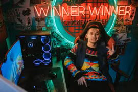Gallery - STREAMER - image 1