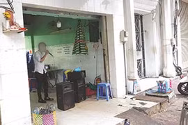 Đau đầu với karaoke tự phát