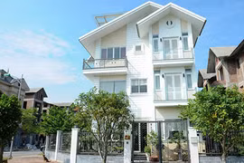 Mãn nhãn biệt thự trẻ trung thừa ánh sáng nhưng không bị nóng