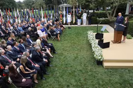 Gallery - TỔNG THỐNG TRUMP MẮC COVID-19 - image 3