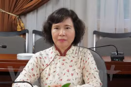 Gallery - XÉT XỬ ÔNG VŨ HUY HOÀNG - image 1
