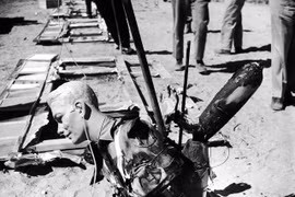 Ảnh hiếm về vụ thử bom hạt nhân ở sa mạc Nevada năm 1955