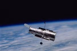 Kính viễn vọng Hubble có thể nổ tung vào những năm 2030, NASA gấp rút làm điều gì? 
