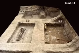 Lai lịch gây sốc của hài cốt đeo nhẫn vàng khắc tên pharaoh Ai Cập