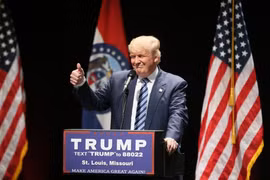 Gallery - TỔNG THỐNG TRUMP MẮC COVID-19 - image 2