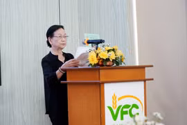 Thu nhập khủng đến 7 tỷ mỗi tháng của Chủ tịch Công ty Khử trùng Việt Nam