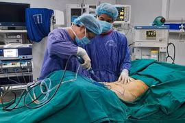 Nguy cơ tai biến khi hút mỡ bụng và rủi ro có thể gặp