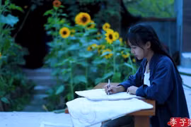 Ngẩn người nhà đẹp như tranh vẽ của 'tiên nữ đồng quê' Lý Tử Thất