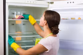 Nhà cũ bỗng dưng sáng đẹp, sạch bong chỉ nhờ nguyên liệu đơn giản này