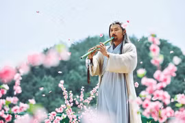 Vì sao Đông Tà Hoàng Dược Sư đánh gãy 2 gân chân của tất cả đệ tử?