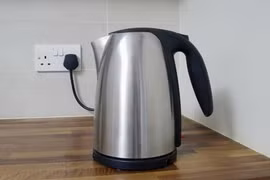 Sai lầm phổ biến khiến ấm siêu tốc tốn điện, nhanh hỏng