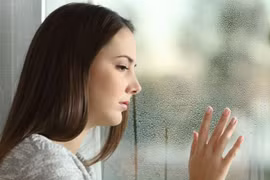 Nhận quà 5 tỷ từ đại gia, cô gái khóc thảm sau 2 năm chung sống