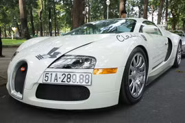 Ông Đặng Lê Nguyên Vũ cho cả dàn siêu xe tham dự hành trình Gumball 3000 