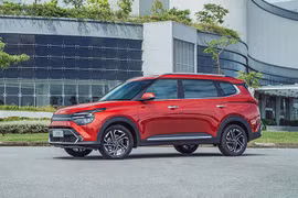Thaco điều chỉnh giá bán Kia Carens 