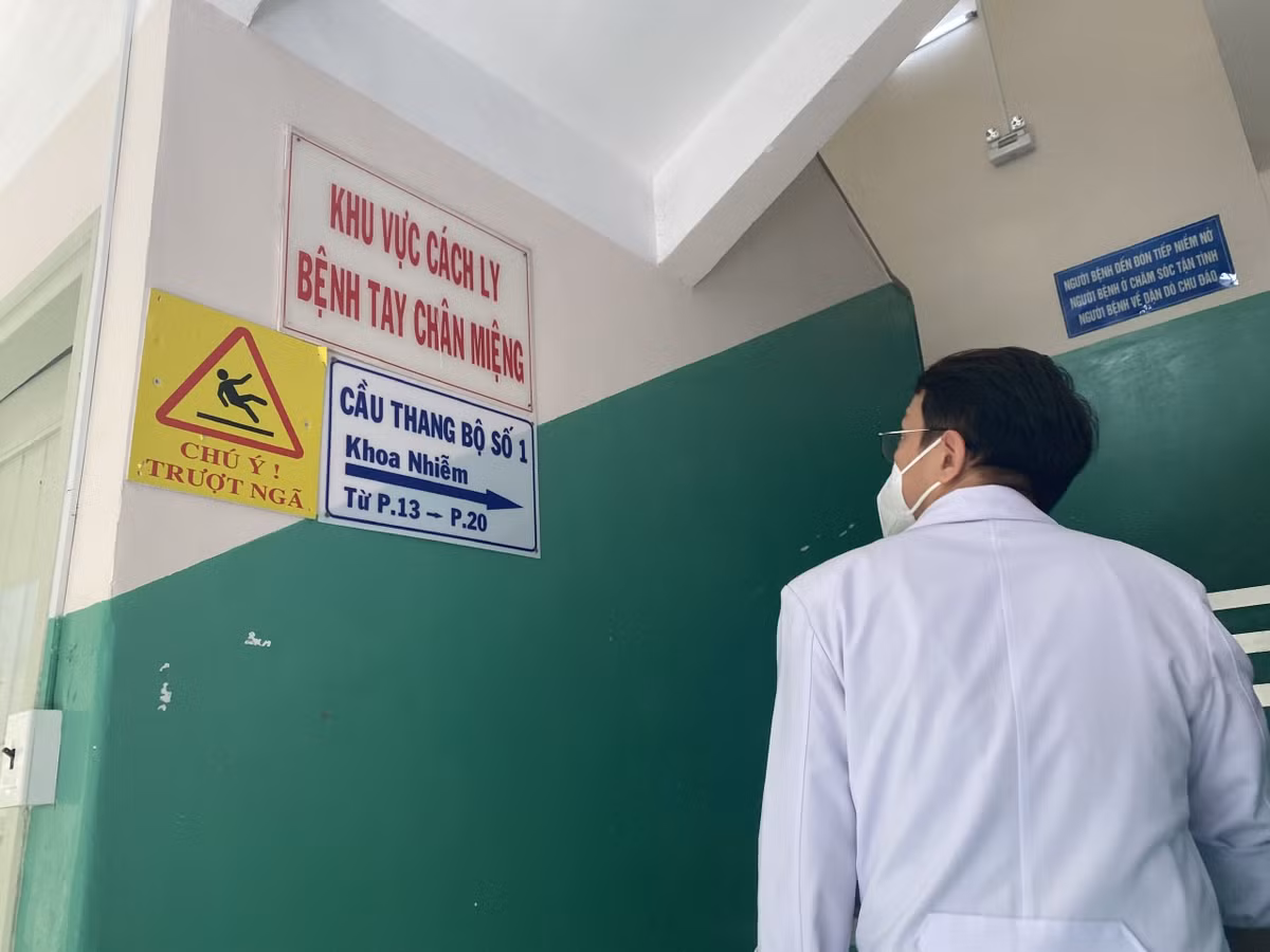 Số ca tay chân miệng tại TPHCM tăng hơn 240% so với cùng kỳ năm ngoái. Ảnh minh họa: TL/Nguồn thesaigontimes.vn