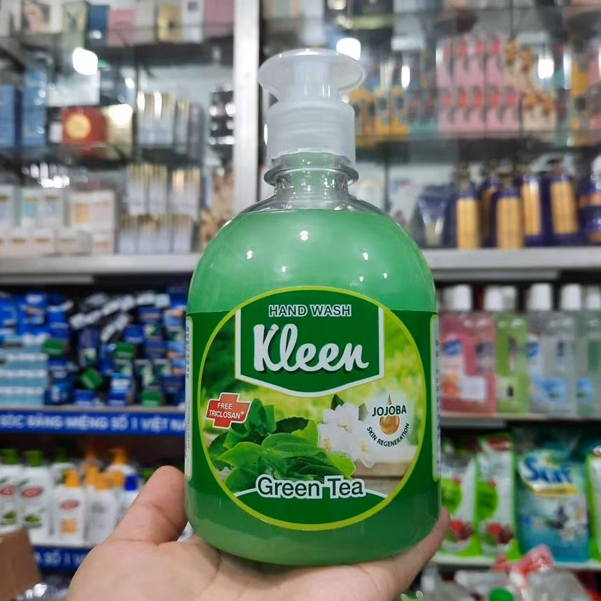 Sữa rửa tay Kleen - Hương trà xanh. Ảnh: LZD/nguồn znews.vn