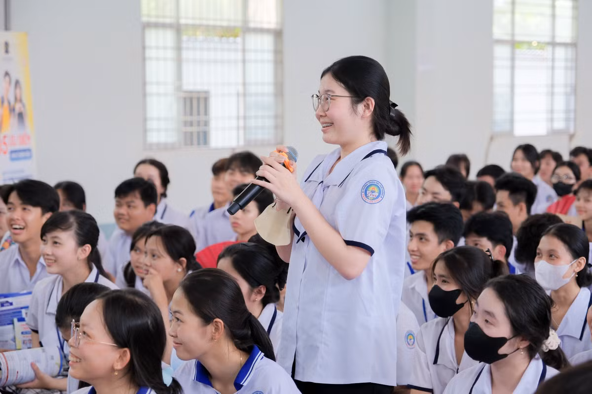 Năm 2026 với nhiều thay đổi đáng chú ý đang phần nào định hình lại lựa chọn của các sĩ tử. Ảnh minh họa/Nguồn giadinh.edu.vn