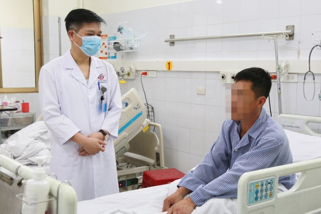 Liệt tứ chi và ngừng tim sau khi ăn so biển Liet tu chi va ngung tim sau khi an so bien