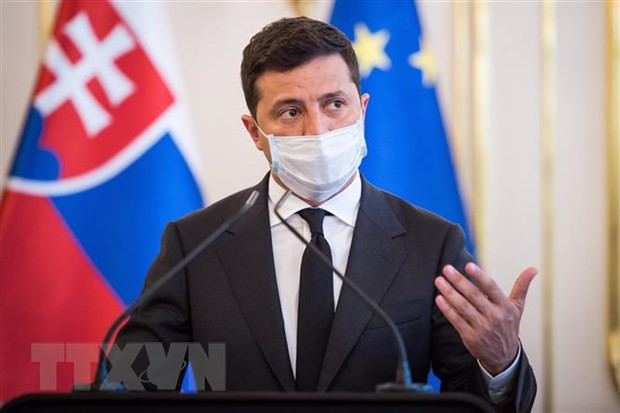 Tổng thống Ukraine đề xuất hội đàm với Tổng thống Nga tại Donbass Tong thong Ukraine de xuat hoi dam voi Tong thong Nga tai Donbass