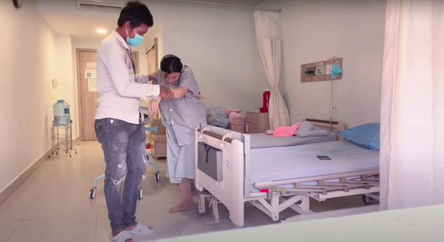Lộc Fuho hé lộ nguyên nhân chi tiền khủng đưa vợ đi đẻ - Hình 3 Loc Fuho he lo nguyen nhan chi tien khung dua vo di de-Hinh-3