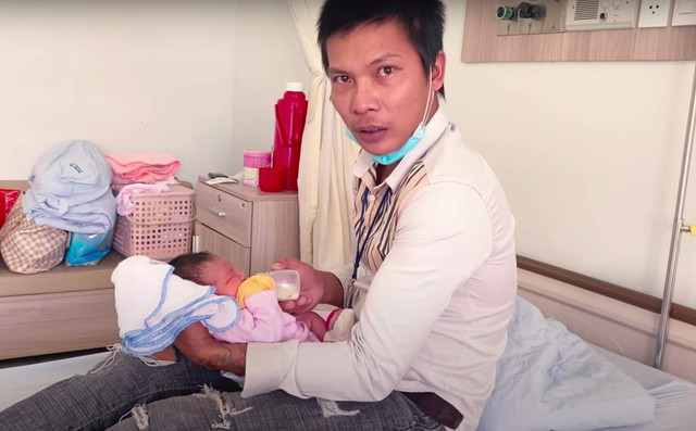 Lộc Fuho hé lộ nguyên nhân chi tiền khủng đưa vợ đi đẻ Loc Fuho he lo nguyen nhan chi tien khung dua vo di de