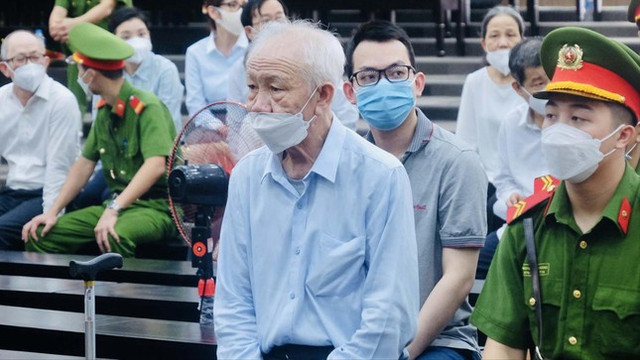 Vụ “thâu tóm” đất vàng ở Bình Dương: Bi kịch của gia đình có 3 bị cáo Vu “thau tom” dat vang o Binh Duong: Bi kich cua gia dinh co 3 bi cao