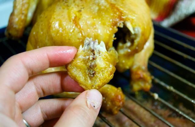 Ăn thịt gà bỏ ngay những bộ phận này vì chứa nhiều độc tố An thit ga bo ngay nhung bo phan nay vi chua nhieu doc to