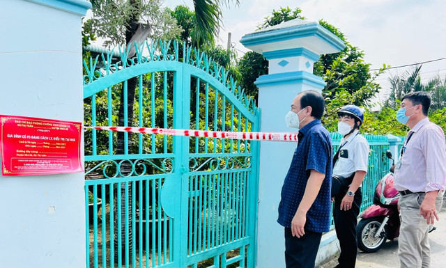 TP.HCM ghi nhận nhiều ca COVID-19 mới là công nhân khu công nghiệp - Hình 2 TP.HCM ghi nhan nhieu ca COVID-19 moi la cong nhan khu cong nghiep-Hinh-2