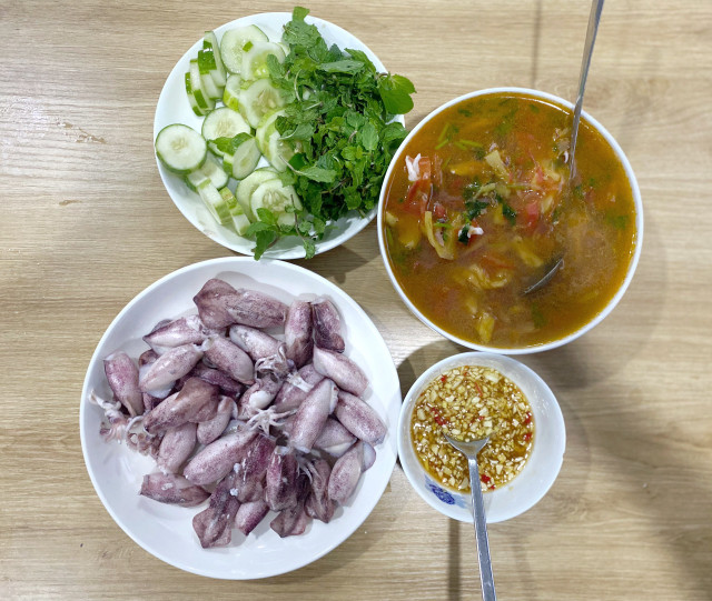 Tình phí cũng leo thang theo bão giá - Hình 6 Tinh phi cung leo thang theo bao gia-Hinh-6