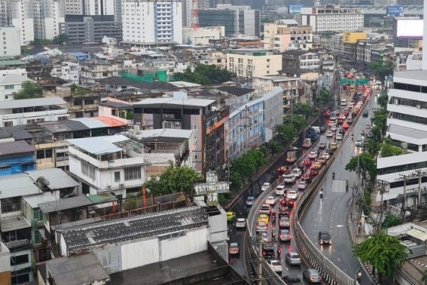 Thái Lan thử sống chung với Covid-19, Bangkok lại nhộn nhịp - Hình 2 Thai Lan thu song chung voi Covid-19, Bangkok lai nhon nhip-Hinh-2