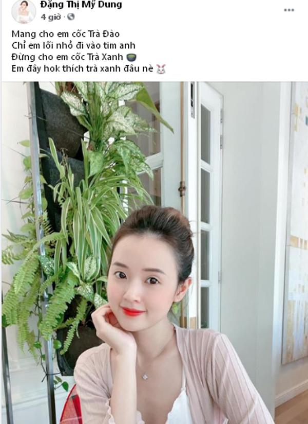 Midu bị chỉ trích ké fame khi làm thơ về trà xanh - Hình 2 Midu bi chi trich ke fame khi lam tho ve tra xanh-Hinh-2