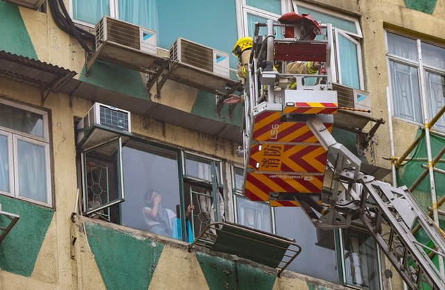 Cháy lớn tại Hồng Kông (Trung Quốc), nhiều người thương vong - Hình 2 Chay lon tai Hong Kong (Trung Quoc), nhieu nguoi thuong vong-Hinh-2