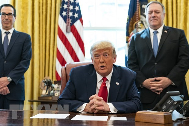Ông Trump ký dự luật chi tiêu và viện trợ kinh tế do đại dịch Ong Trump ky du luat chi tieu va vien tro kinh te do dai dich