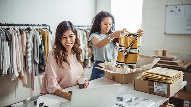 Nhiều khách mua hàng online hỏi cộc lốc “Giá, bao tiền, inbox“ - Hình 4 Nhieu khach mua hang online hoi coc loc “Gia, bao tien, inbox“-Hinh-4