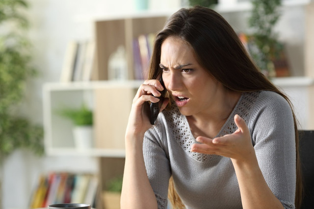 Nhiều khách mua hàng online hỏi cộc lốc “Giá, bao tiền, inbox“ - Hình 3 Nhieu khach mua hang online hoi coc loc “Gia, bao tien, inbox“-Hinh-3