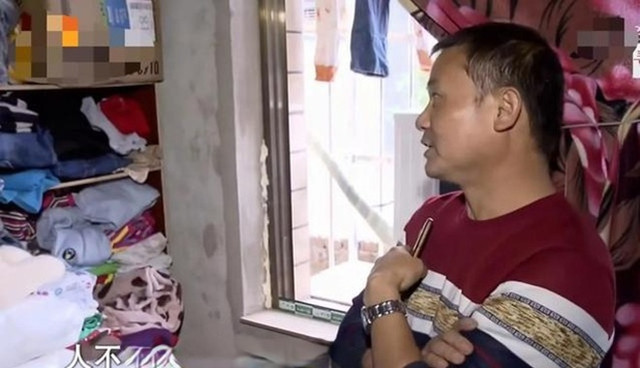 Về quê lo đám tang cho bố, vợ choáng trước hành động của chồng - Hình 2 Ve que lo dam tang cho bo, vo choang truoc hanh dong cua chong-Hinh-2