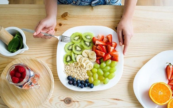 5 sai lầm khi ăn trái cây khiến sức khỏe bị hủy hoại - Hình 3 5 sai lam khi an trai cay khien suc khoe bi huy hoai-Hinh-3