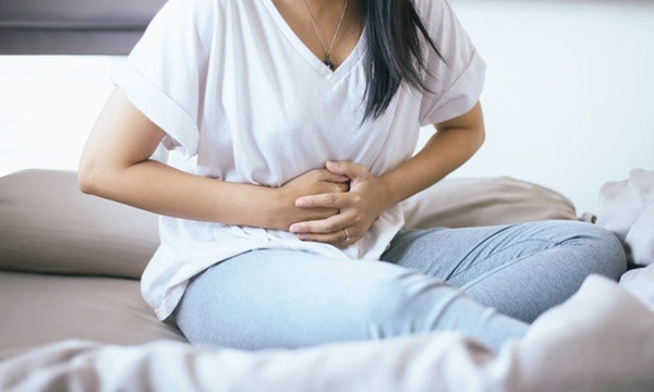 5 thức uống có thể giúp kiểm soát tình trạng u nang buồng trứng 5 thuc uong co the giup kiem soat tinh trang u nang buong trung