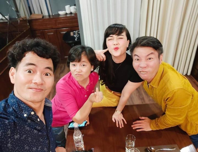 Tình bạn đáng ngưỡng mộ của Công Lý - Xuân Bắc - Hình 2 Tinh ban dang nguong mo cua Cong Ly - Xuan Bac-Hinh-2