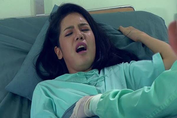 Con gái nịt bụng giấu bụng bầu, mẹ phát hiện thì đã quá muộn - Hình 2 Con gai nit bung giau bung bau, me phat hien thi da qua muon-Hinh-2