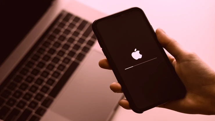 Bỏ qua cập nhật iPhone: Rủi ro bảo mật và mất tính năng mới