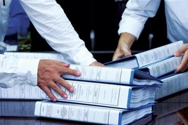 Công ty Nhung Hòa: "Bách chiến bách thắng" trên sân nhà, tiết kiệm thấp? [Kỳ 2]