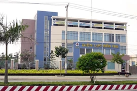 "Lật lại" hồ sơ đấu thầu: Giải mã tỷ lệ tiết kiệm thấp của Công ty Phong Dũng [Kỳ 2]