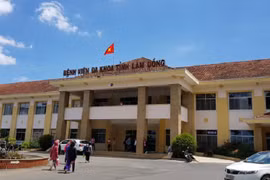 Đấu trường 45 tỷ tại BVĐK Lâm Đồng: Hé lộ lý do một "ông lớn" bị chấm dứt hợp đồng