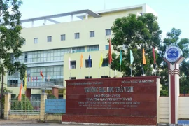 Gói thầu tại Đại học Trà Vinh: Nhà thầu quen mặt "một mình một ngựa"?