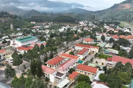 Phúc Hưng Thịnh trúng hàng loạt gói thầu tiết kiệm 0 đồng tại xã Khánh Sơn [Kỳ 1]