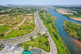 Liên tiếp trúng thầu sát giá, Hưng Thịnh Phát "ghi điểm" tại dự án Đường Hoàng Sa - Dốc Sỏi [Kỳ 1] 